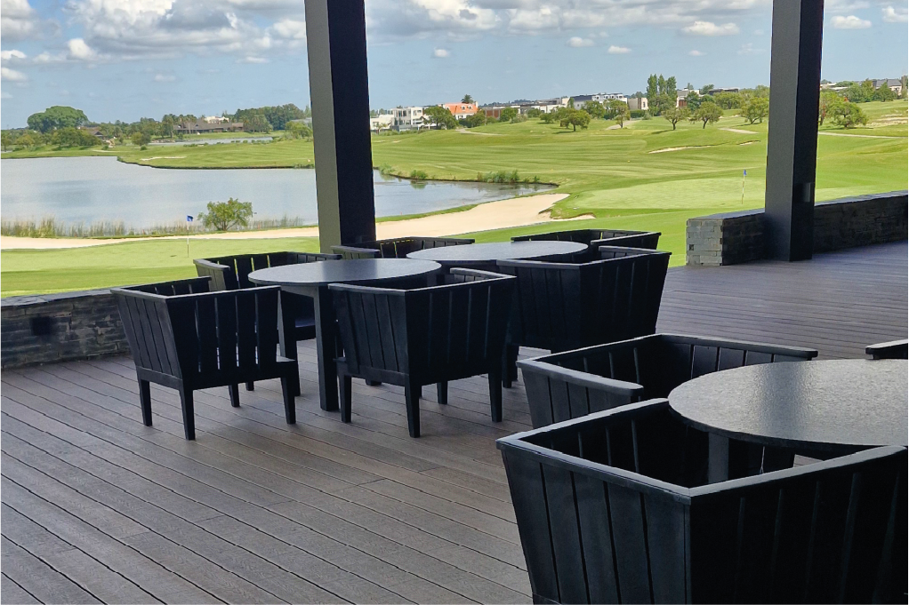 Deck WPC Brown - Club House Nordelta 3