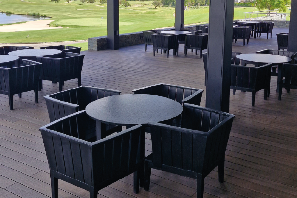 Deck WPC Brown - Club House Nordelta 4